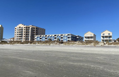North Myrtle Beach Condo | A Summer Place C5