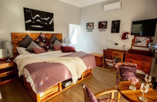 Langebaan Apartment | A Touch of Bushveld by the Sea