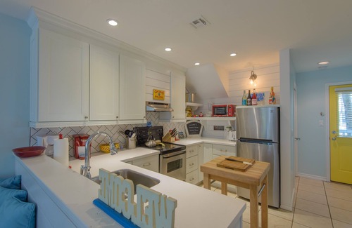 Truman Annex Condo | A Touch Of Cuba In Key West