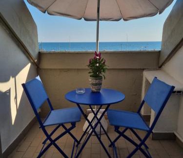 Marina di Massa Apartment | A un passo dal mare - Vista mare