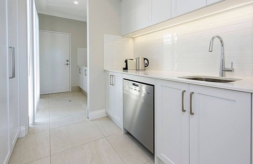 Geographe House | A Waterside Paradise - Geographe's Hidden Oasis