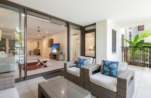 Port Douglas Apartment | A Well-deserved Beachside Resort Retreat