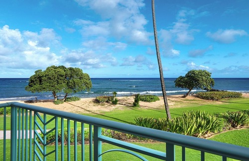 Wailua Condo | A206 - Oceanfront Luxury Comfort with Ocean Views in Every Room AC, Pool, & Spa