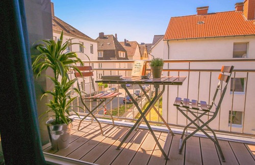 Bielefeld Apartment | aappartel Gästehaus - Parkplatz - Zentral - 24h Check In