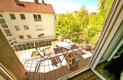 Bielefeld Apartment | aappartel Gästehaus - Parkplatz - Zentral - 24h Check In