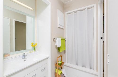 Paihia Hotel | Aarangi Tui Motel