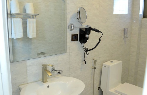 Nifas Silk-Lafto House | Abat Guest House