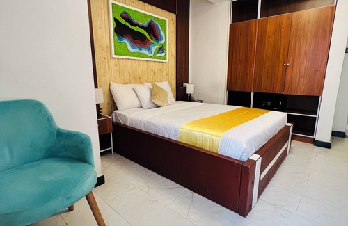 Nifas Silk-Lafto House | Abat Guest House