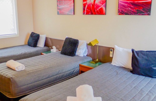 Armidale Hotel | Abbotsleigh Motor Inn