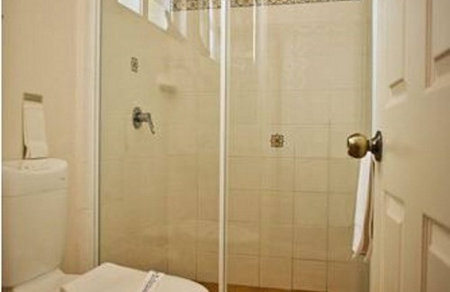 Armidale Hotel | Abbotsleigh Motor Inn