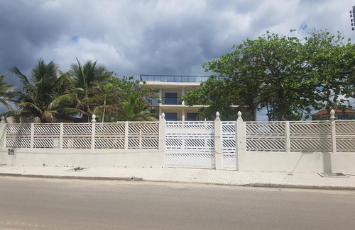 Itanhaem Apartment | AbeQuar apartamentos beira-mar para temporada