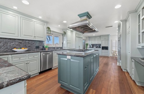 Rainbow CDP House | Above the Clouds 17 acre Gated Hilltop Estate with Stunning Views
