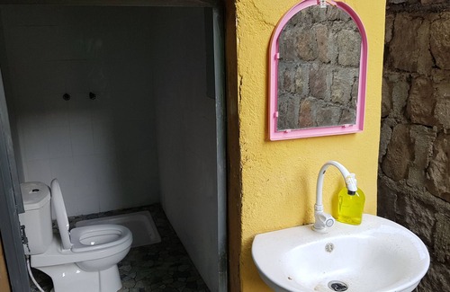Lalibela Bed & Breakfast | Abrham Lalibela Home Stay