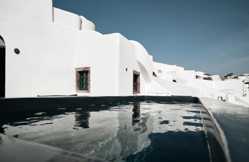 Oia Hotel | Abyss Santorini