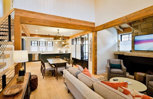 Crested Butte Cottage | Academy Place | Paintbrush