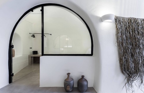 Messaria House | Acave Santorini Suites