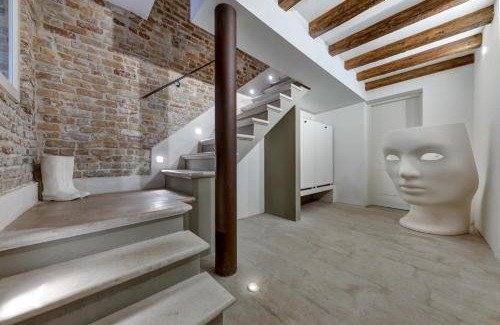 Dorsoduro Apartment | Accademia Palace Venice By Casa da Suite