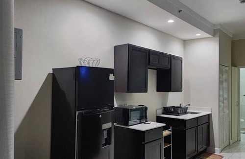 Saint Andrew Apartment | Accommodations at Silveebrook
