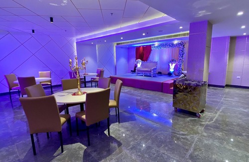 Greater Noida Hotel | Ace Iconic