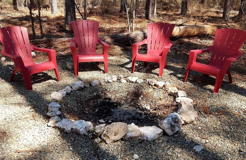 Broken Bow Cabin | Ace in the Hole Cabin in the Wood With Hot Tub and Fireplace by Redawning