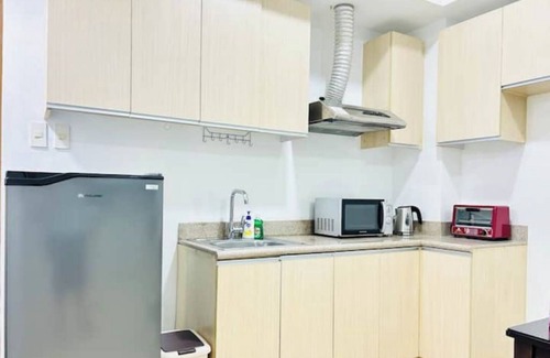 Kapitolyo Apartment | Ace Suites by the WaterSpa - Budget Accommodation