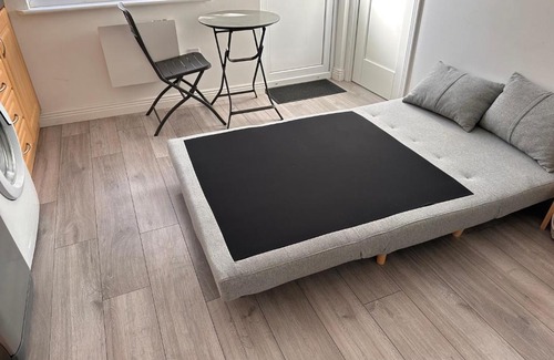Ongar Apartment | Achievers Apartment