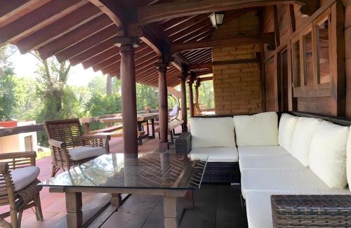 Valle de Bravo Ski Chalet | Acogedora cabaña con jacuzzi rodeada de naturaleza