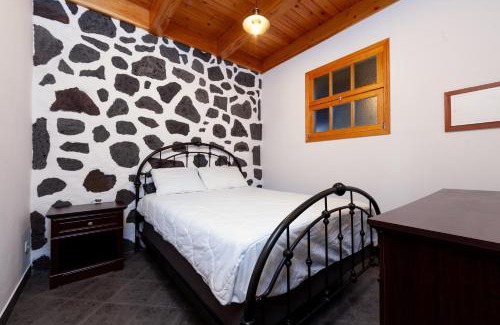 Bandeiras House | Adega Menezes