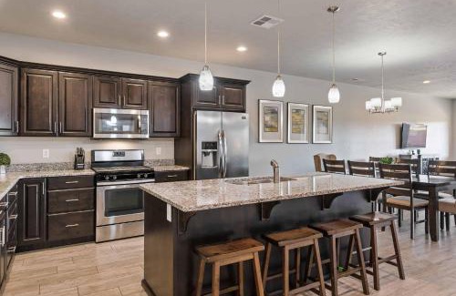 Santa Clara House | Adventure Awaits #81 townhouse