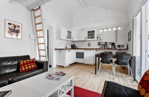 Ærø Municipality House | AE248-Aeroskobing-Violstraede-16