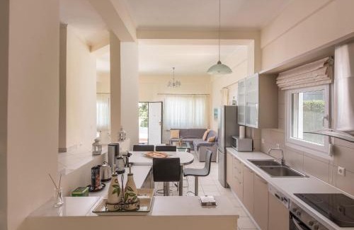 Kassandra Villa | Aegean Residence - F & B Summer Collection