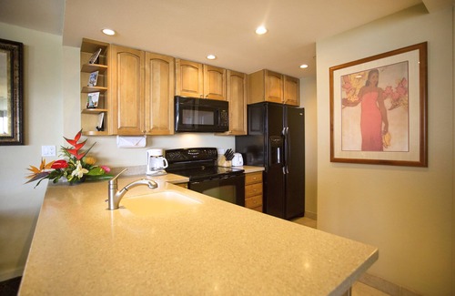 Honokowai Apartment | AEI at Kaanapali Shores