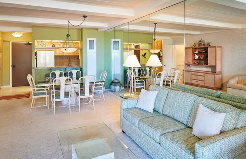 Kaanapali Apartment | AEI at The Whaler Kaanapali Beach Resort