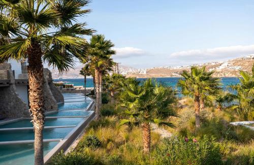 Ornos Hotel | Aeonic Suites and Spa