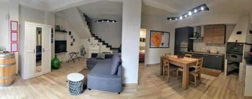 Nicolosi Apartment | Aetna apartment