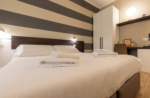 La Spezia Historic Centre Bed & Breakfast | Affittacamere La Loggia de' Banchi