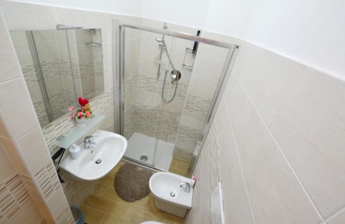 Historic Center House | Affittacamere Lidiya