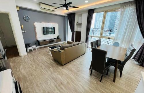 Medini Apartment | AFINITI-Legoland-walk5min CottonSheep 2RB Max8pax Bathtub