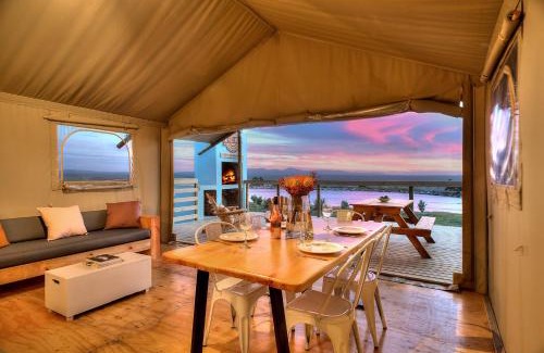 Stanford Ski Chalet | AfriCamps at Stanford Hills