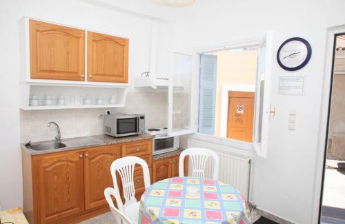 Ermoupoli Apartment | Afroditi Syros