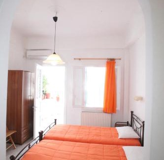 Ermoupoli Apartment | Afroditi Syros