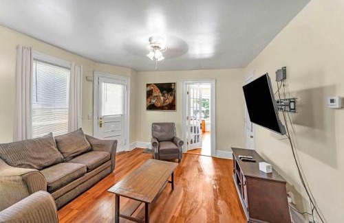 Oneonta Apartment | After the Game Apt 2 All Star Baseball Rentals