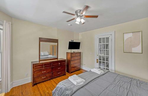 Oneonta Apartment | After the Game Apt 2 All Star Baseball Rentals