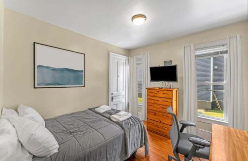 Oneonta Apartment | After the Game Apt 2 All Star Baseball Rentals
