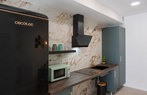 Camins al Grau Apartment | AG7 Loft Valencia Espaciosos estudios con terraza cercanos al metro Zona Ayora