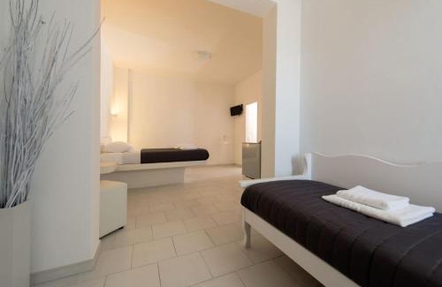Imerovigli House | Agave Santorini Design Boutique Hotel