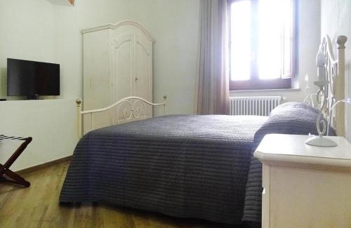 Lamporecchio Apartment | Agriturismo Giugnano Poggio del Sole, Lamporecchio