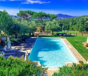 Torrita di Siena House | Agriturismo Renello