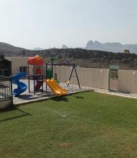 Al Hamra Ski Chalet | Ain almasfa house بيت عين المسفاة
