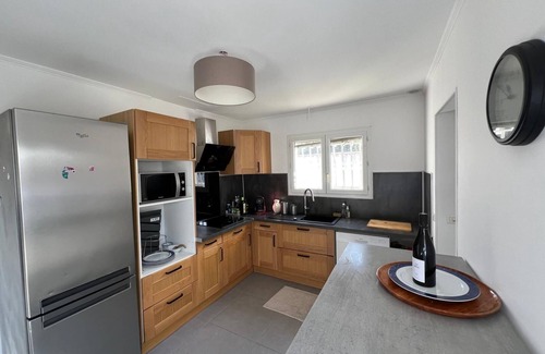 Ferrals-les-Corbieres Villa | Air-conditioned villa, Narbonne, Carcassonne and beaches